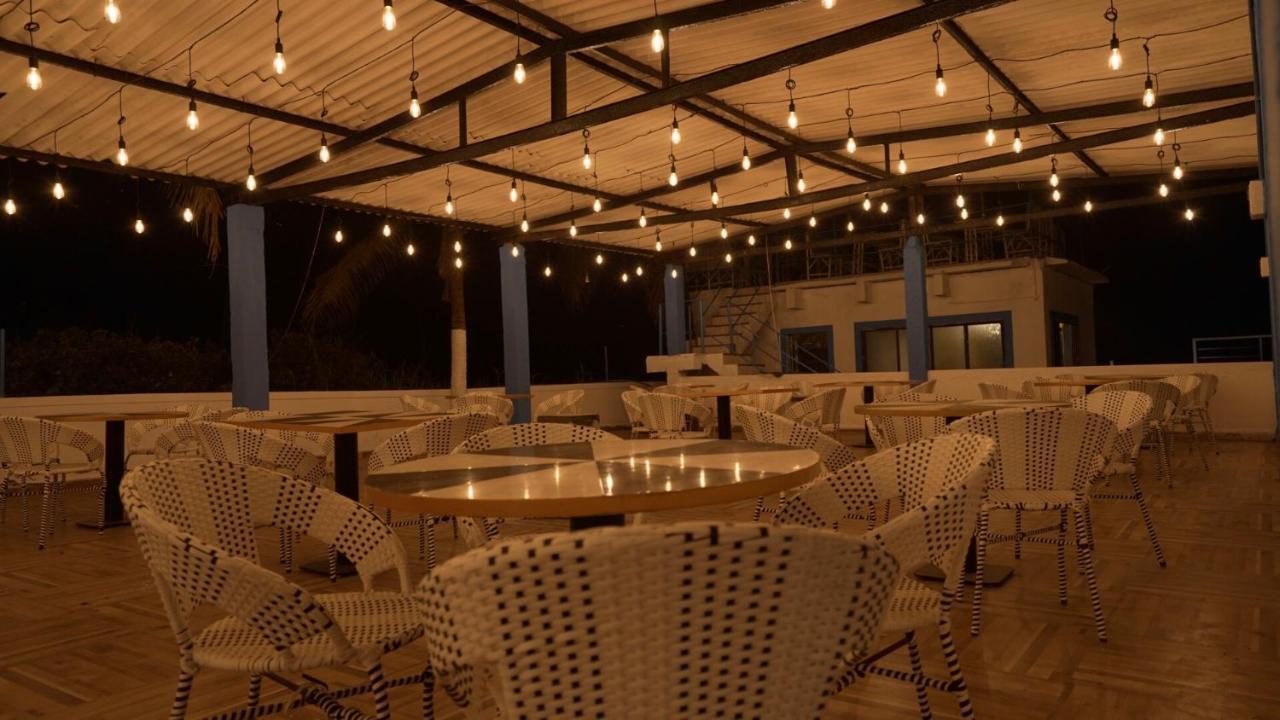 Santorini Vasai Resort Exterior foto
